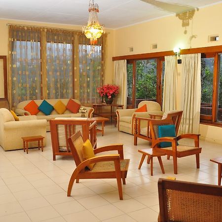 Knight'S Heaven Apartment แคนดี้ ภายนอก รูปภาพ